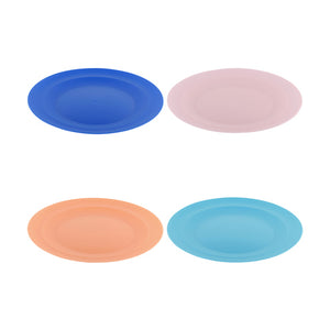 4 Plastic Plates